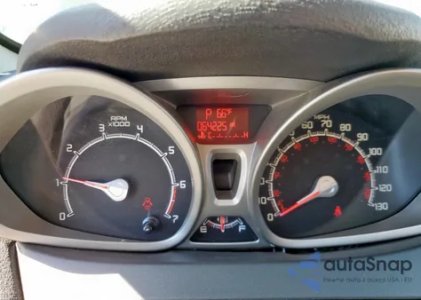 2013 Ford Fiesta Se z USA, uszkodzony, nr VIN 3FADP4BJ4DM118846